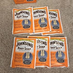 JOHNSON'S Foot Soap Powder Soak - Lot of 6 Packets 1 oz each - Discontinued